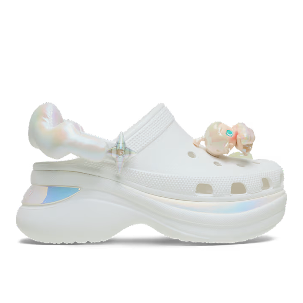 POP MART Molly Bae Clog